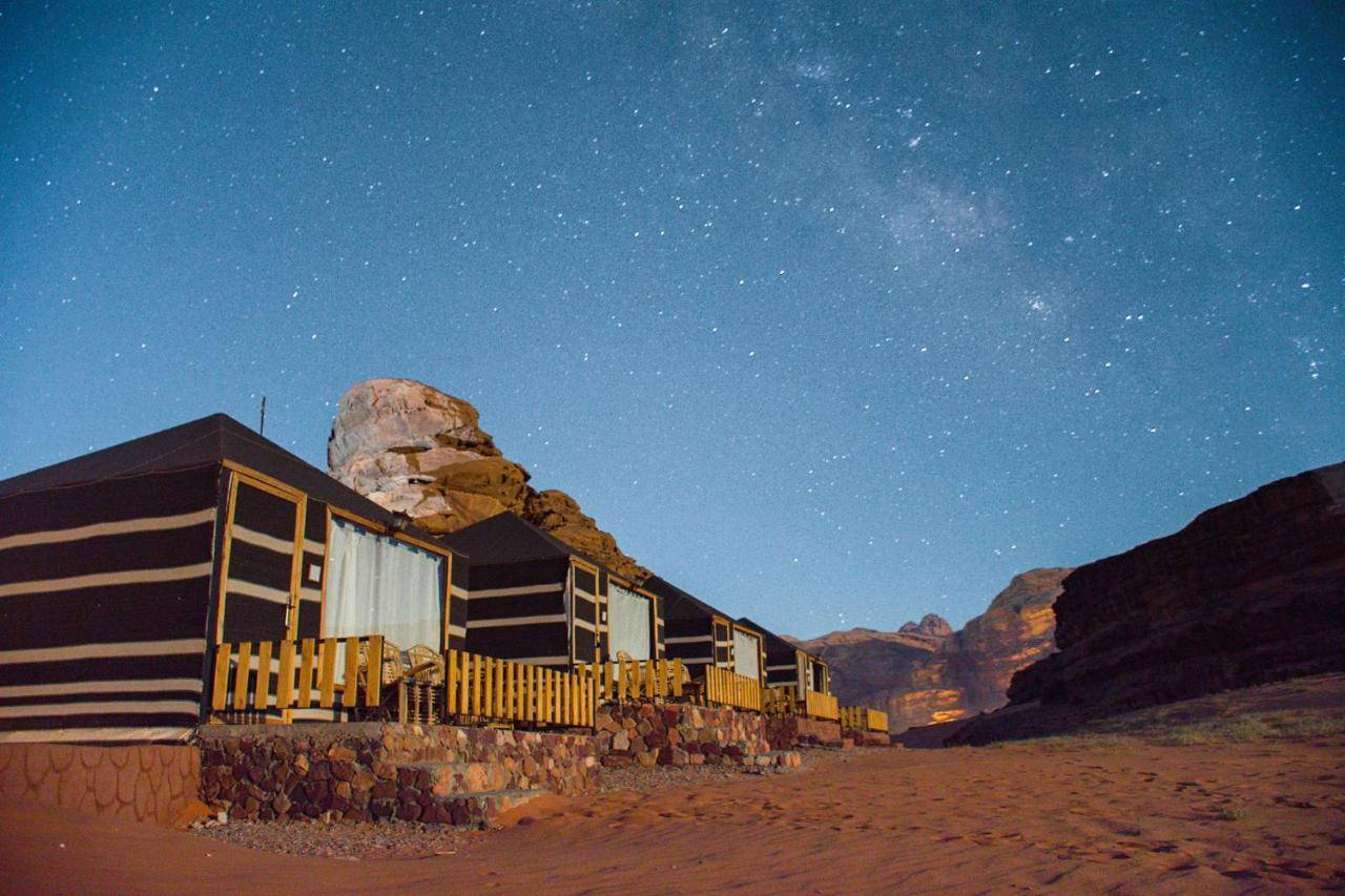 Rum Crown Wadi Rum Exteriör bild